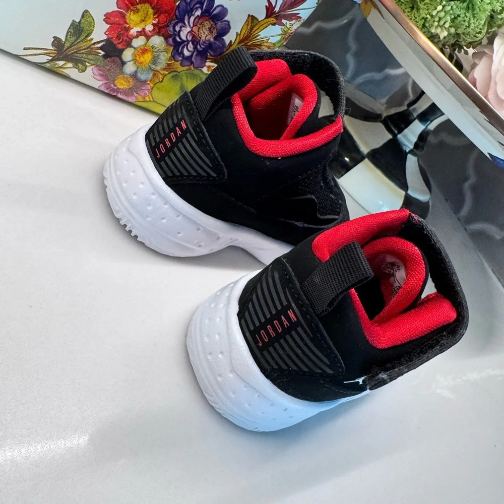 Jordan Infant Size 4C Black Red Sneakers Baby Shoes